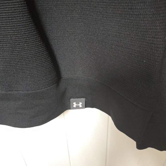 Under Armour Women's UA INTELLIKNIT Phantom Sweater Black 1344424 Size Medium - Picture 6 of 7